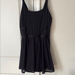 HALARA Black Dress (small)